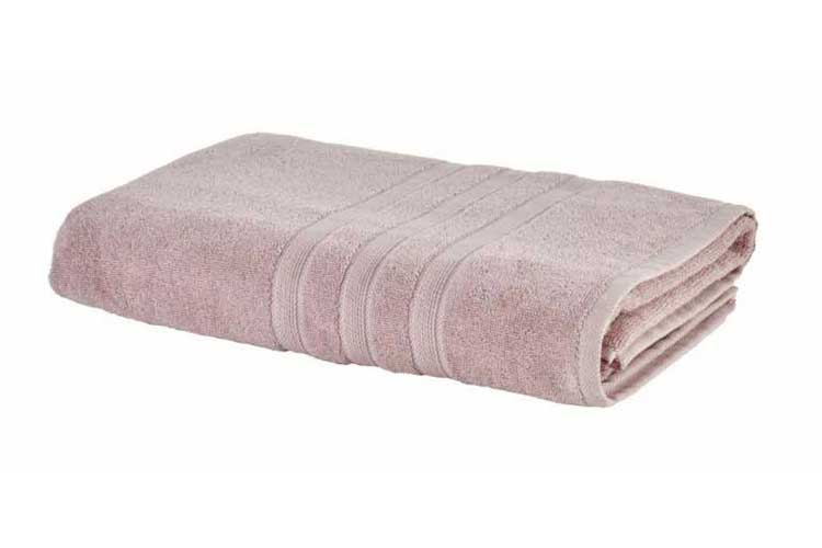 حوله حمام شیری رنگ