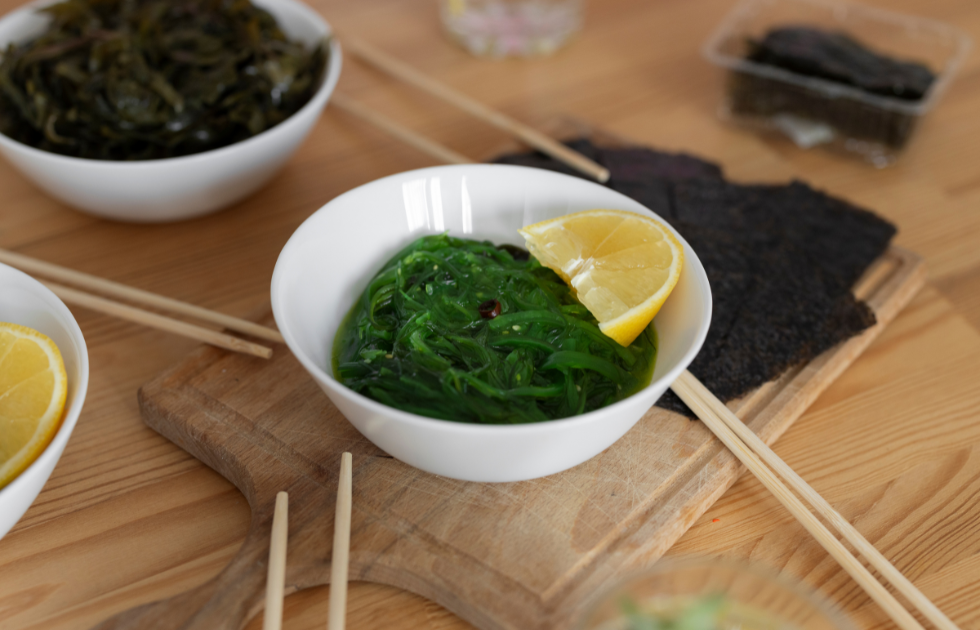 فواید جلبک اسپیرولینا بر اساس منابع معتبر (بدون اغراق)